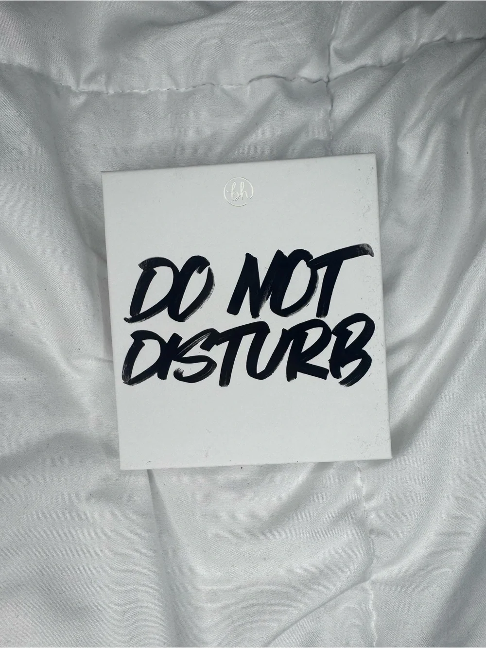 Do Not Disturb Eyeshadow Palette